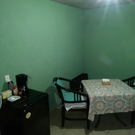 Mi Casita Es Tu Casita Hotel